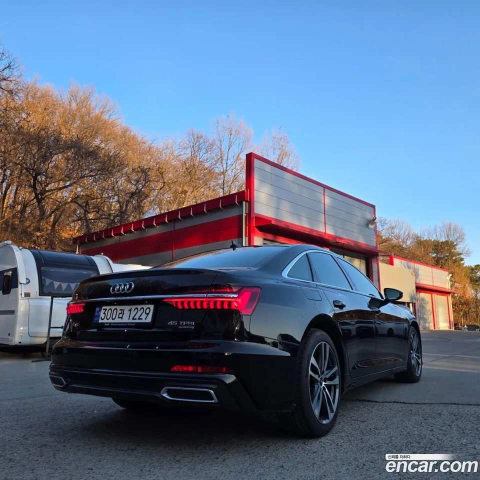 Audi A6 45 TFSI 2022 — миниатюра 5
