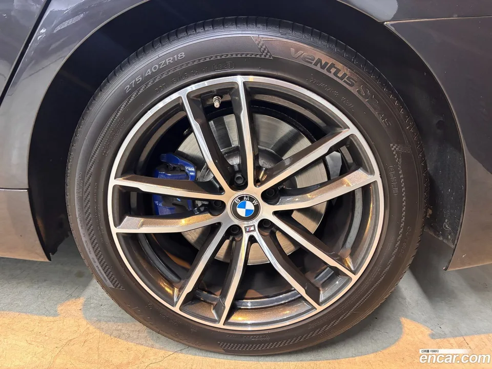 BMW 5 Series 523d M 2023 — миниатюра 5