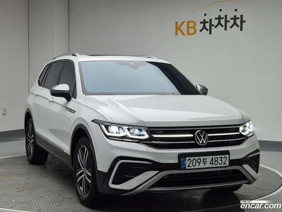 Volkswagen Tiguan Allspace 2.0 TSI 2024 — миниатюра 4