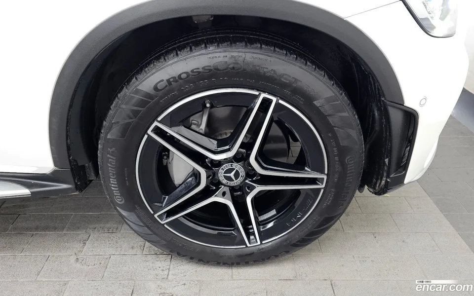 Mercedes-Benz GLC-Class GLC300 4MATIC 2022 — миниатюра 5