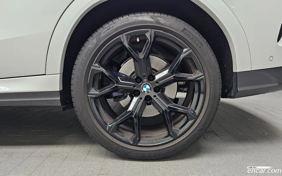 BMW X6 xDrive30d M 2023 — миниатюра 5