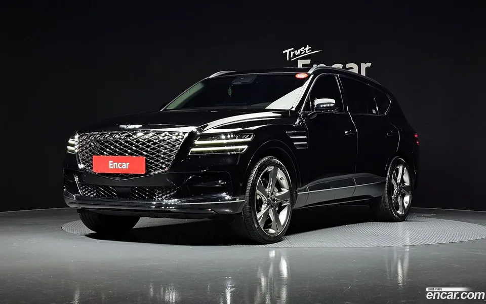 Genesis GV80 2.5T AWD 2022 — фото 1, купить с доставкой в Москву