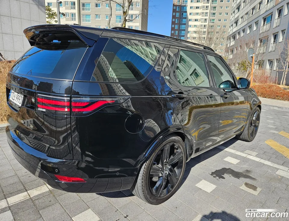 Land Rover Discovery D300 R- HSE 2023 — миниатюра 2