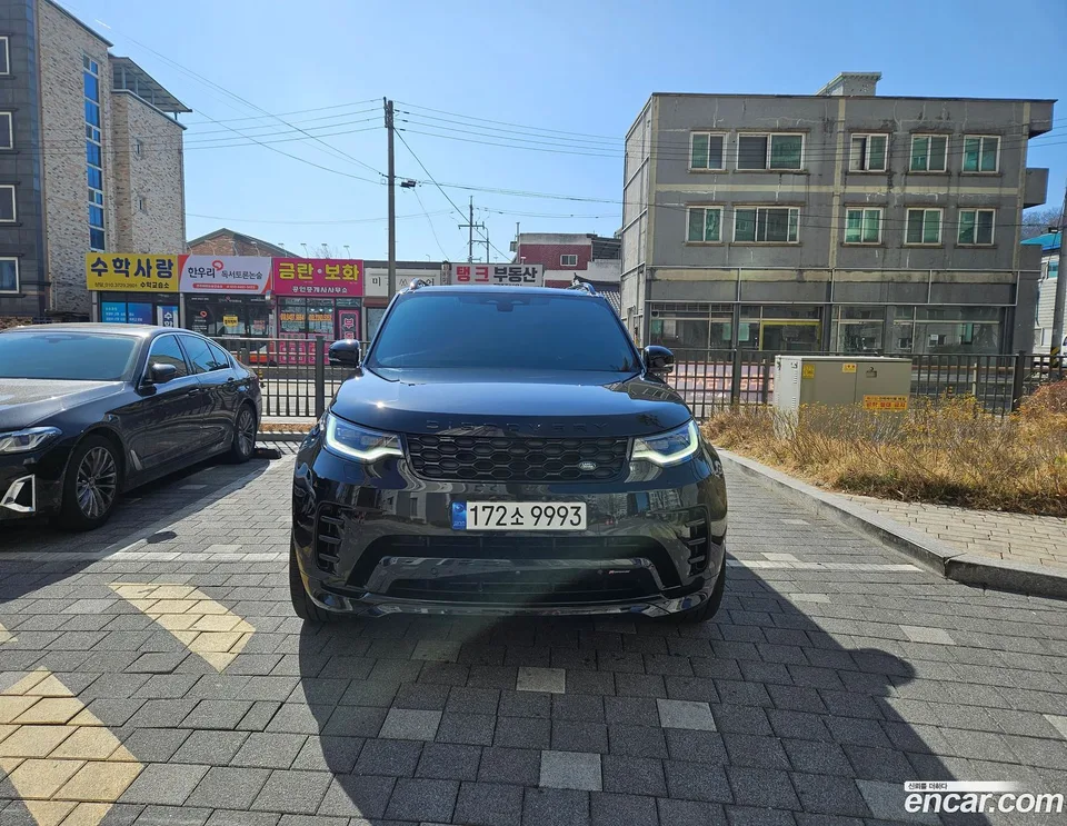 Land Rover Discovery D300 R- HSE 2023 — миниатюра 3