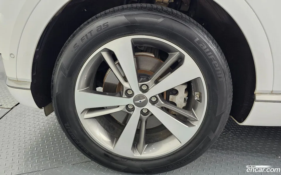 Genesis GV80 3.0 2WD 2022 — миниатюра 5