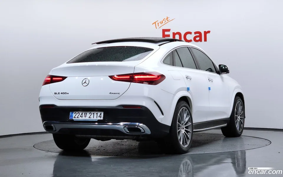 Mercedes-Benz GLE-Class GLE400e 4MATIC 2024 — миниатюра 2