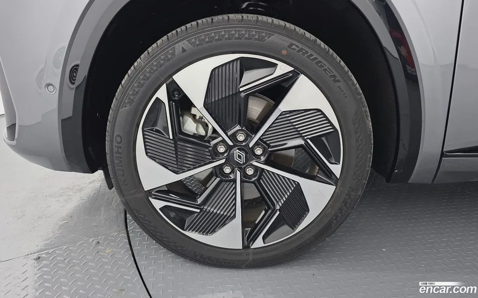 Renault Samsung Grand Koleos 1.5 E-TECH 2WD 2024 — миниатюра 5