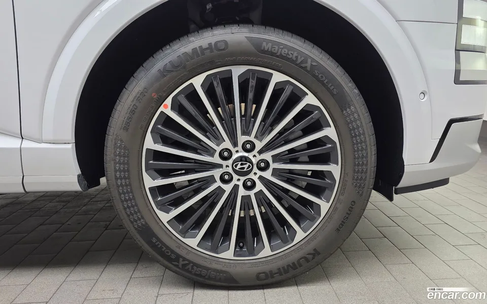 Hyundai Palisade 2.5T 2WD 7 2025 — миниатюра 5