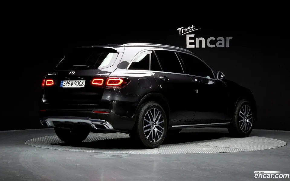 Mercedes-Benz GLC-Class GLC220 d 4MATIC 2022 — миниатюра 2