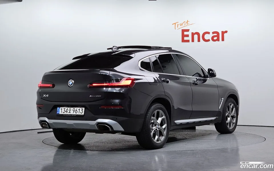 BMW X4 xDrive20i xLine 2022 — миниатюра 2