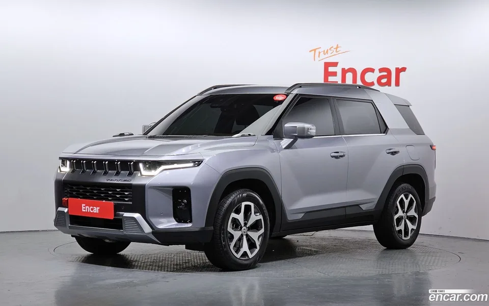 KG Mobility Torres 1.5 2WD 2022 — фото 1, купить с доставкой в Москву