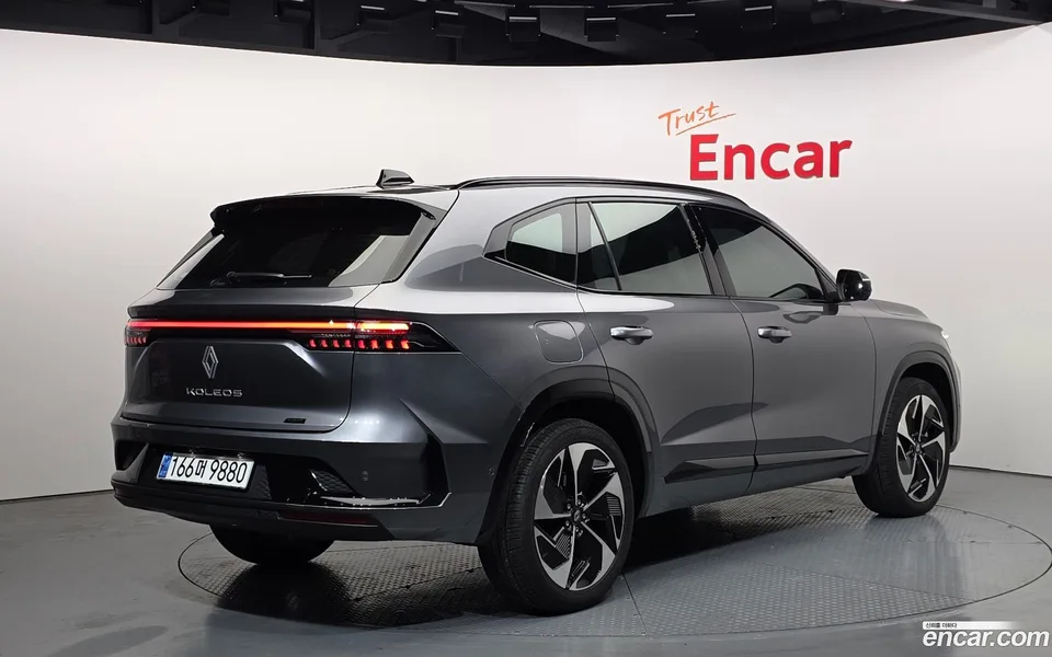 Renault Samsung Grand Koleos 1.5 E-TECH 2WD 2024 — миниатюра 2