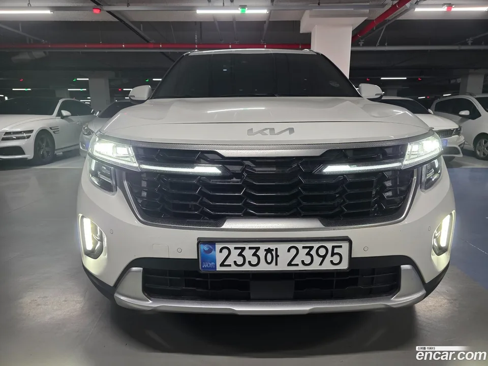 Kia Seltos 1.6 2WD 2025 — фото 1, купить с доставкой в Москву