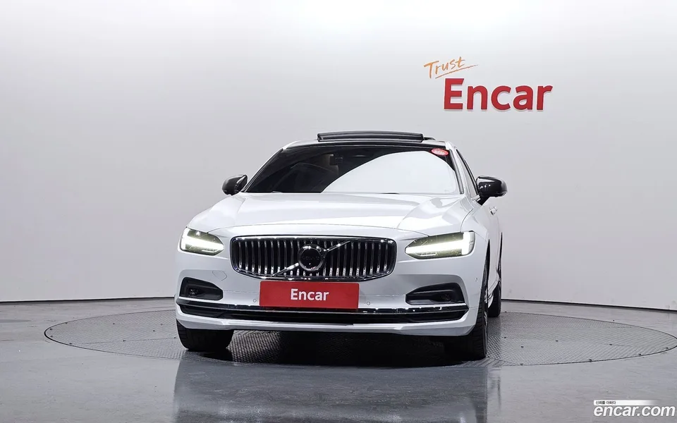 Volvo S90 B6 AWD 2023 — миниатюра 3