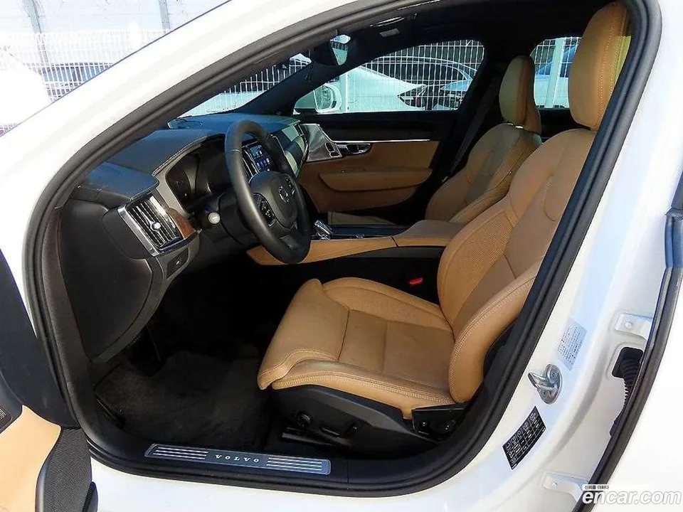 Volvo S90 B5 2023 — миниатюра 5