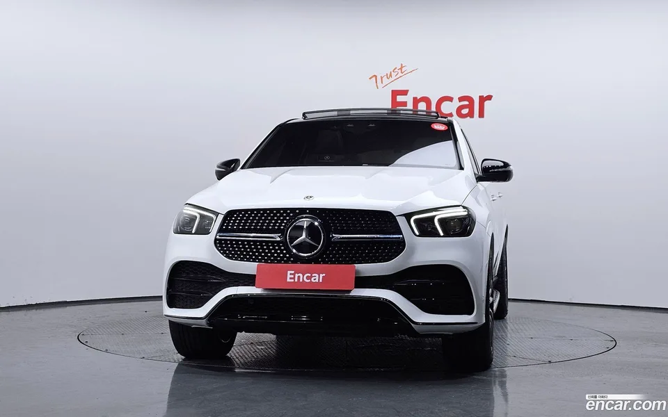 Mercedes-Benz GLE-Class GLE400d 4MATIC 2022 — миниатюра 3
