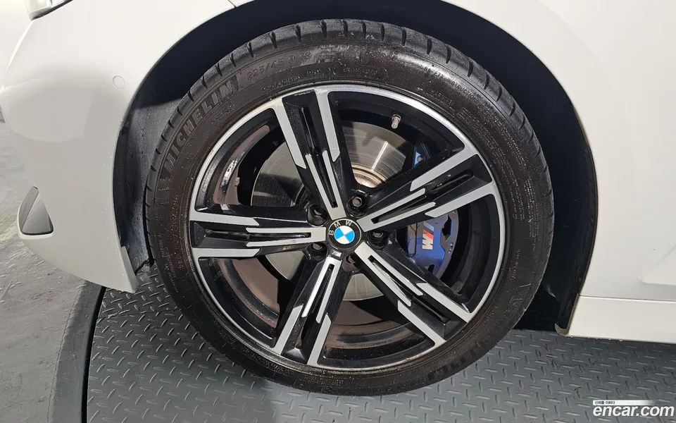 BMW 3 Series 320i M 2022 — миниатюра 5