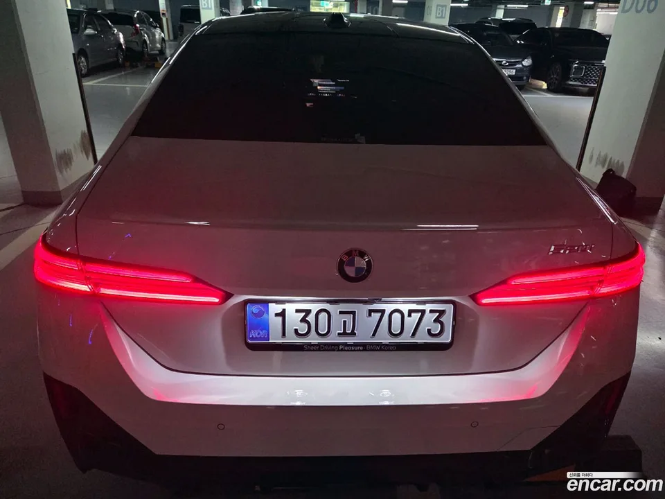 BMW 5 Series 520i M 2025 — миниатюра 4