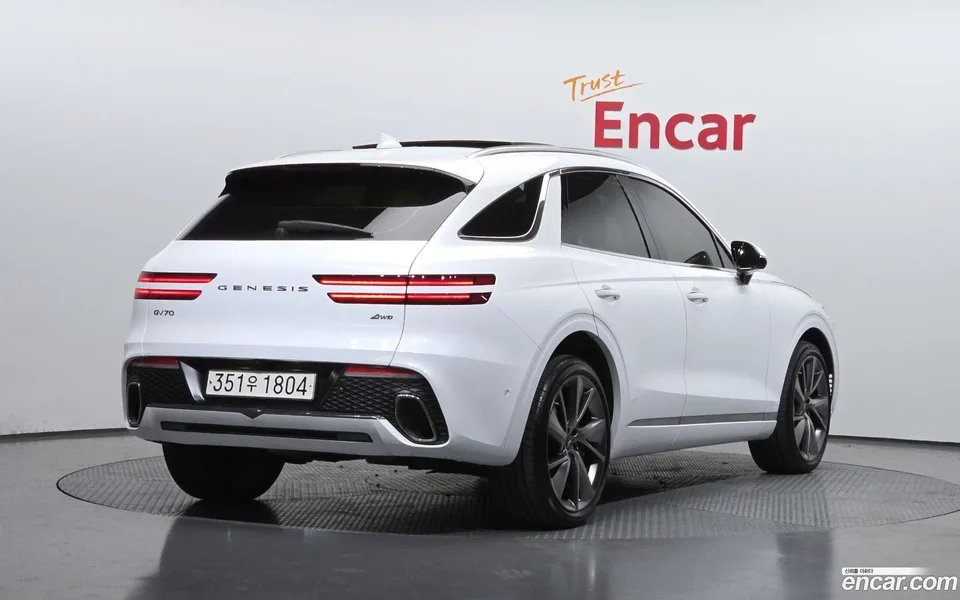 Genesis GV70 2.5T AWD 2022 — миниатюра 2