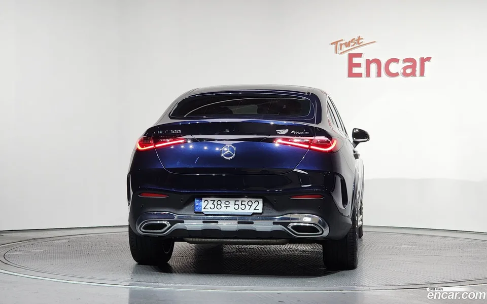 Mercedes-Benz GLC-Class GLC300 4MATIC 2024 — миниатюра 4