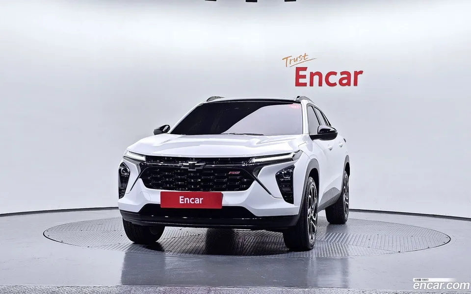 Chevrolet Trax Crossover 1.2 RS 2025 — миниатюра 3