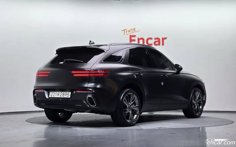Genesis GV70 2.5T AWD 2022 — миниатюра 2