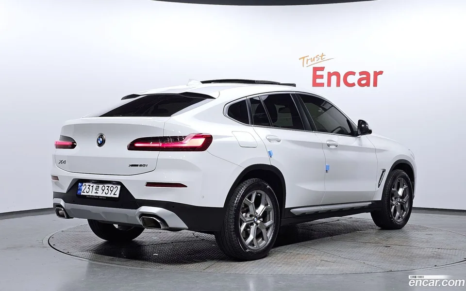 BMW X4 xDrive20i xLine 2023 — миниатюра 2