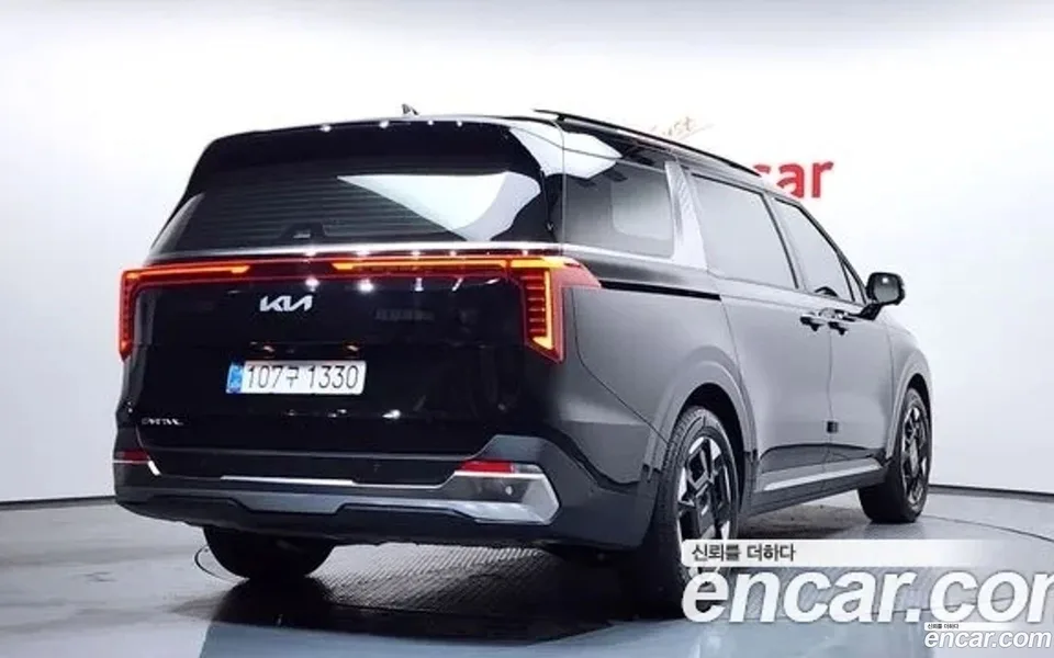 Kia Carnival 9 2025 — миниатюра 2