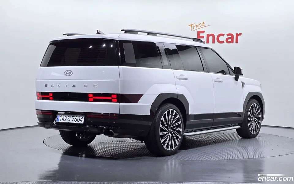 Hyundai SantaFe 2.5T 2WD 2023 — миниатюра 2