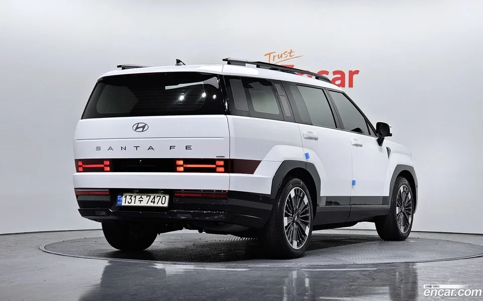 Hyundai SantaFe HEV 1.6 4WD 2023 — миниатюра 2