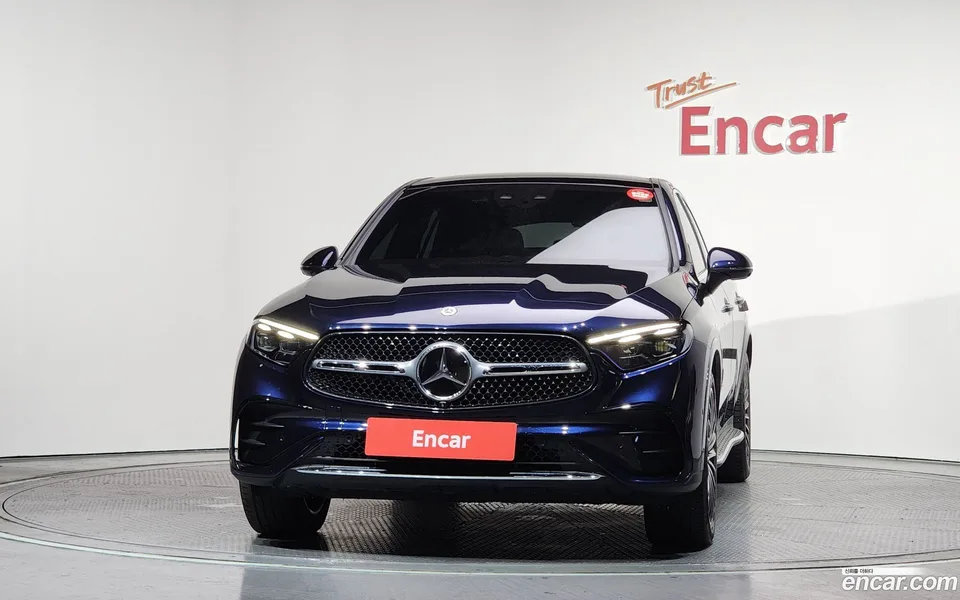 Mercedes-Benz GLC-Class GLC300 4MATIC 2024 — миниатюра 3