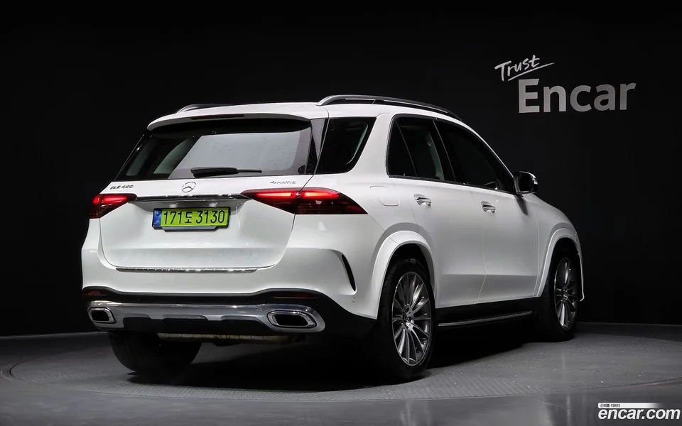 Mercedes-Benz GLE-Class GLE450 4MATIC 2025 — миниатюра 2