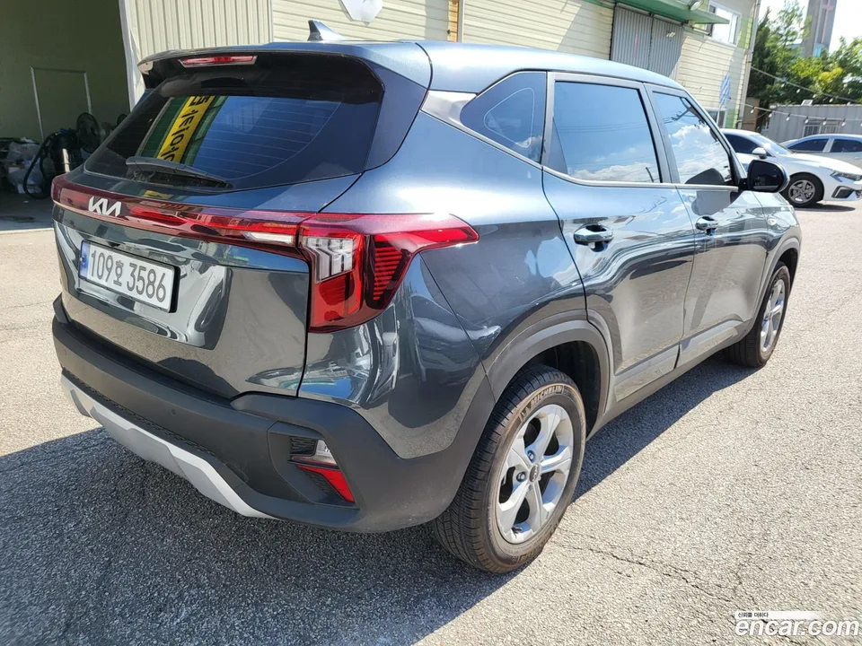 Kia Seltos 1.6 2WD 2024 — миниатюра 5