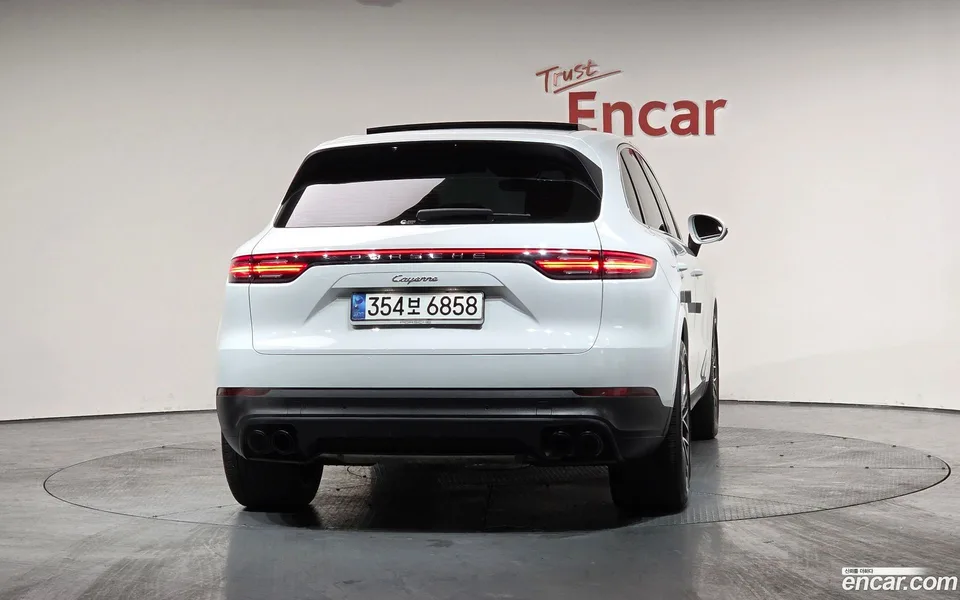 Porsche Cayenne 3.0 2023 — миниатюра 4