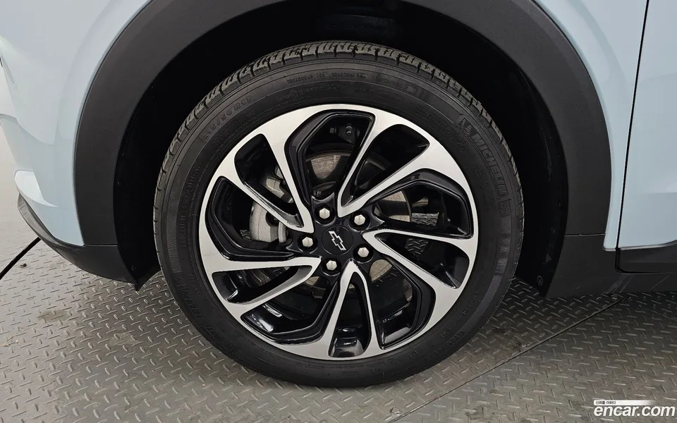 Chevrolet Bolt EUV 2023 — миниатюра 5
