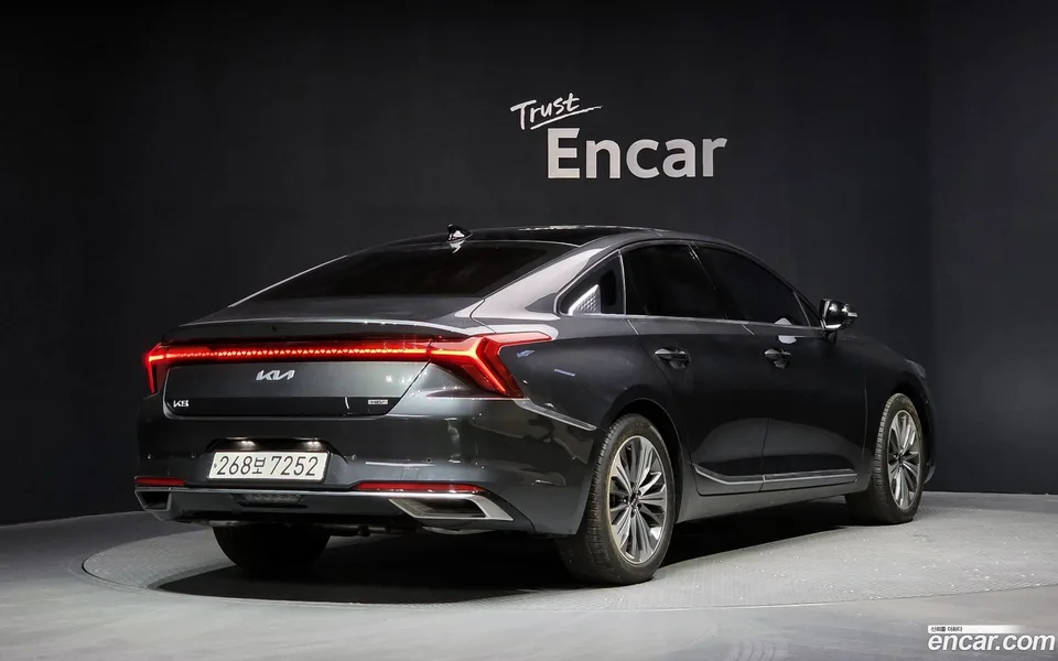 Kia K8 Hybrid 2023 — миниатюра 2