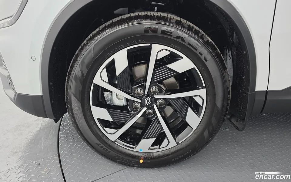Renault Samsung QM6 2.0 LPe RE 2WD 2026 — миниатюра 5
