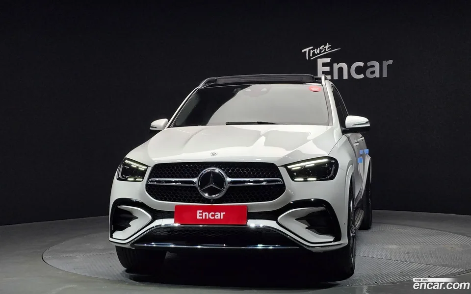 Mercedes-Benz GLE-Class GLE450 4MATIC 2023 — миниатюра 3