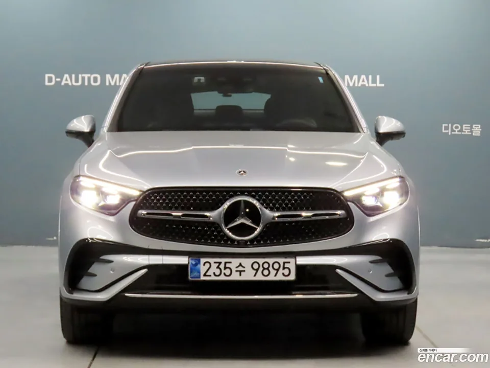 Mercedes-Benz GLC-Class GLC300 4MATIC 2025 — миниатюра 2