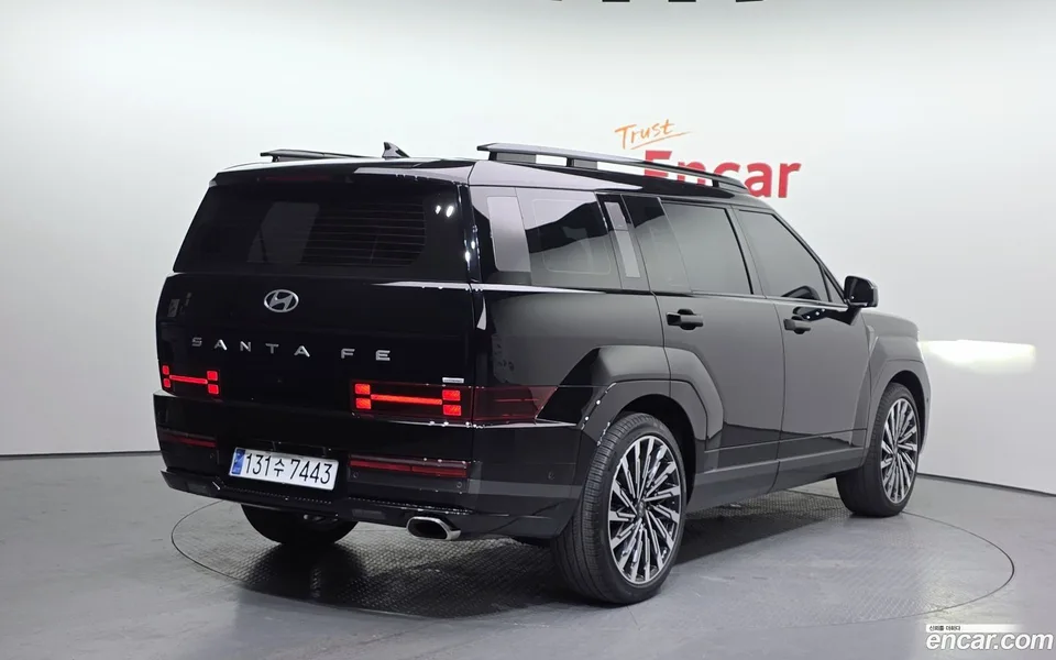 Hyundai SantaFe 2.5T 4WD 2023 — миниатюра 2