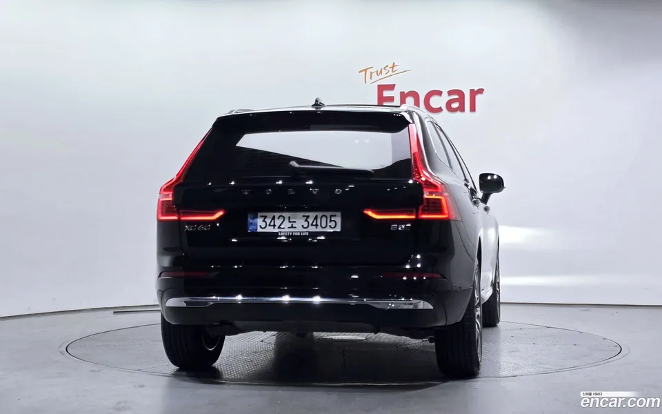 Volvo XC60 B5 2024 — миниатюра 4