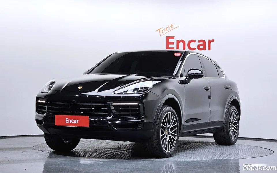 Porsche Cayenne 3.0 2022 — фото 1, купить с доставкой в Москву
