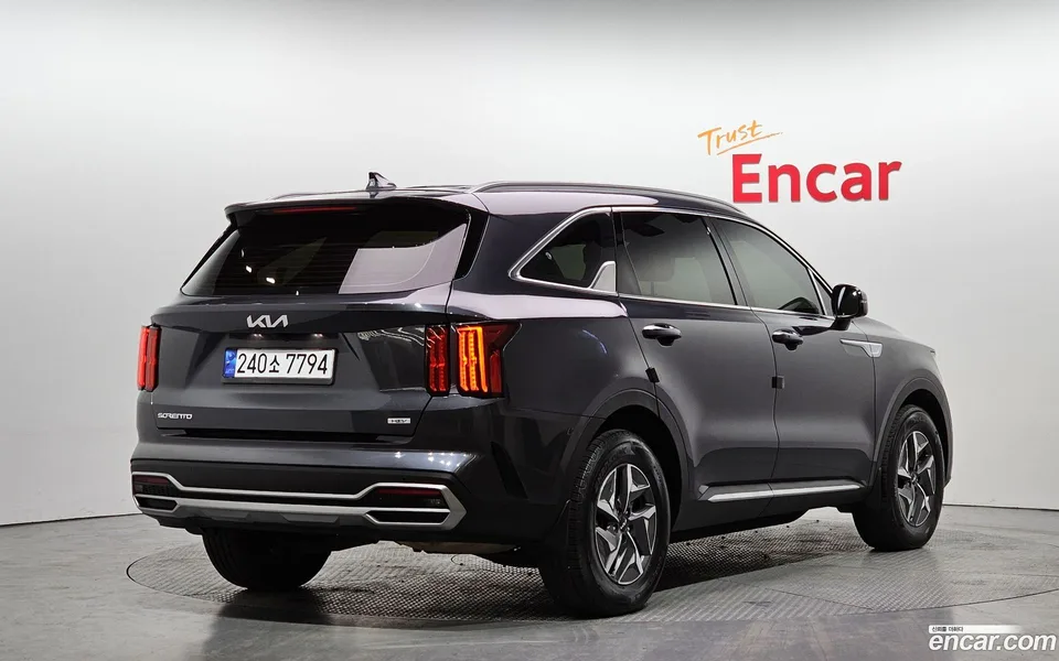Kia Sorento HEV 1.6 4WD 2022 — миниатюра 2