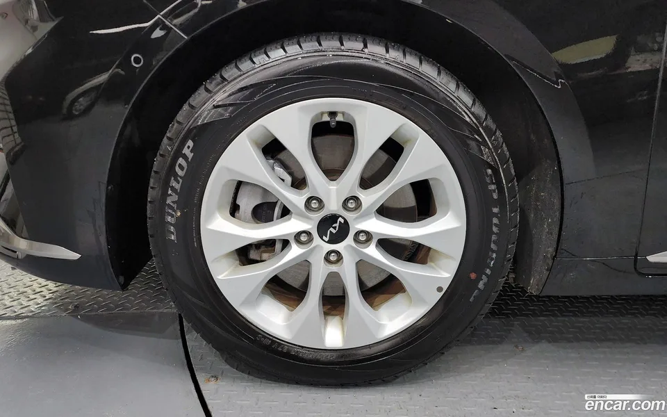 Kia K8 2.5 2WD 2022 — миниатюра 5