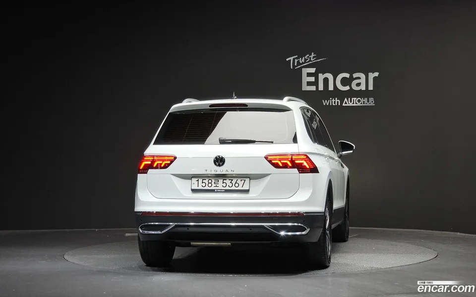 Volkswagen Tiguan 2.0 TDI 2023 — миниатюра 4
