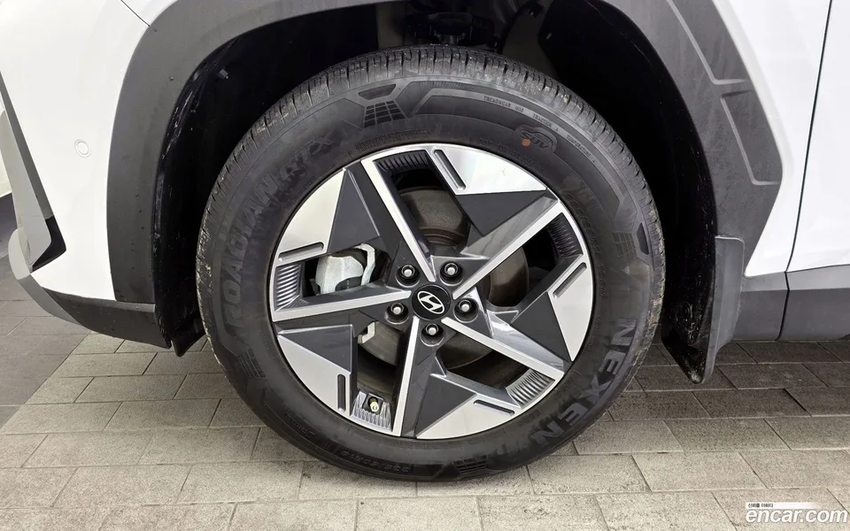Hyundai Tucson NX4 1.6 2WD 2025 — миниатюра 5