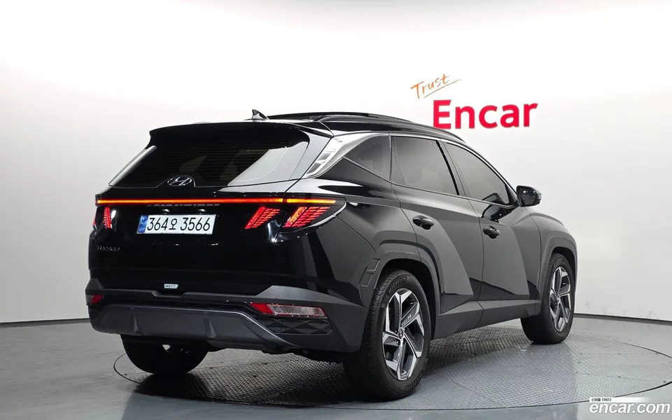 Hyundai Tucson 2.0 2WD 2022 — миниатюра 2