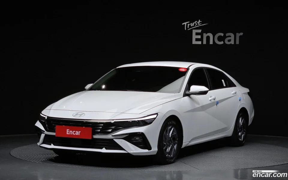 Hyundai Avante CN7 1.6 2025 — фото 1, купить с доставкой в Москву