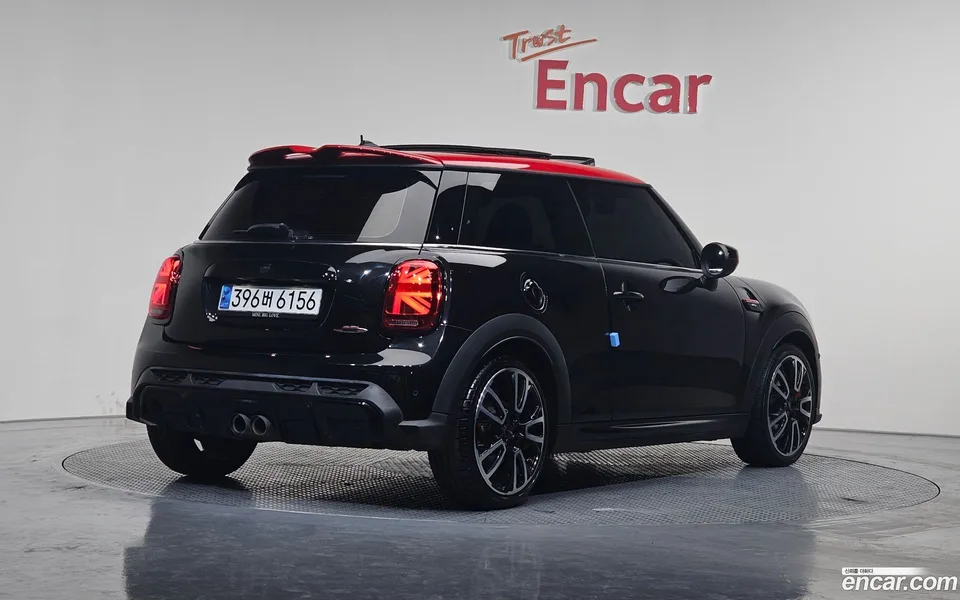 MINI Cooper S JCW 2022 — миниатюра 2