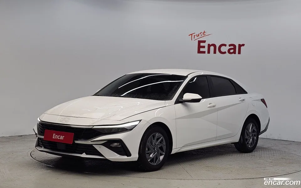 Hyundai Avante CN7 1.6 2023 — фото 1, купить с доставкой в Москву